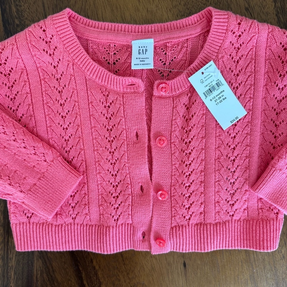 NWT GAP Baby Pink Coral Knit Cardigan 100% Cotton size 6-12M - Picture 2 of 3